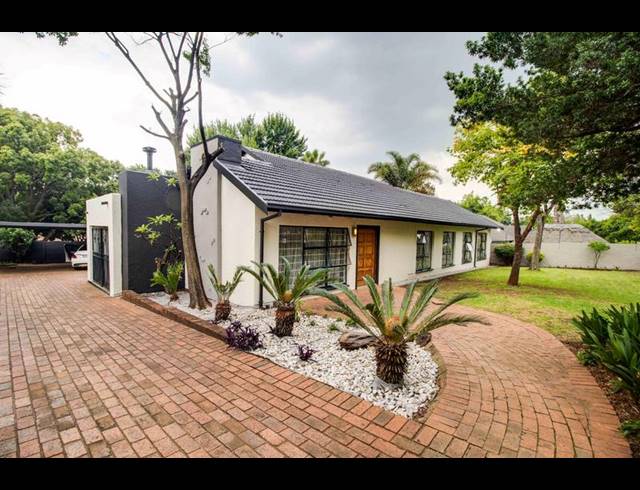 4 BEDROOM HOUSE FOR SALE IN WINDSOR GLEN